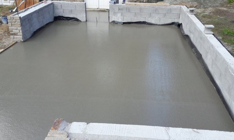 dalle béton finition brute à St Lunaire
